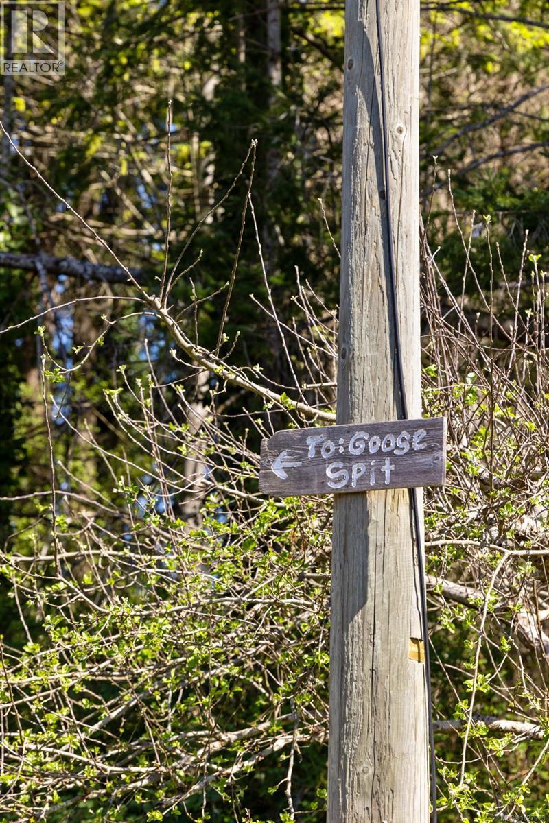 1304 Midden Rd Property Photo 46