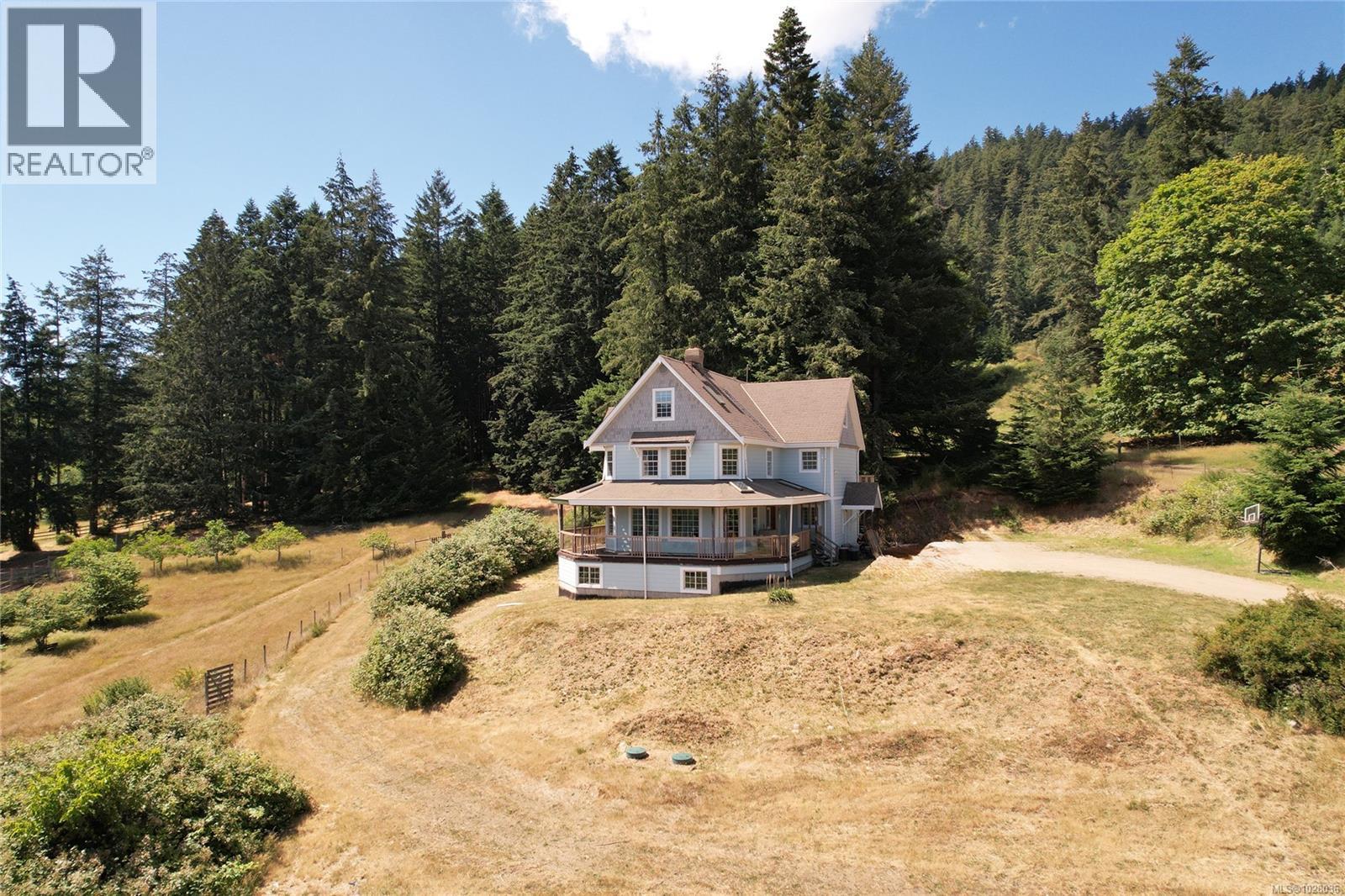 1832 Fulford-Ganges Rd