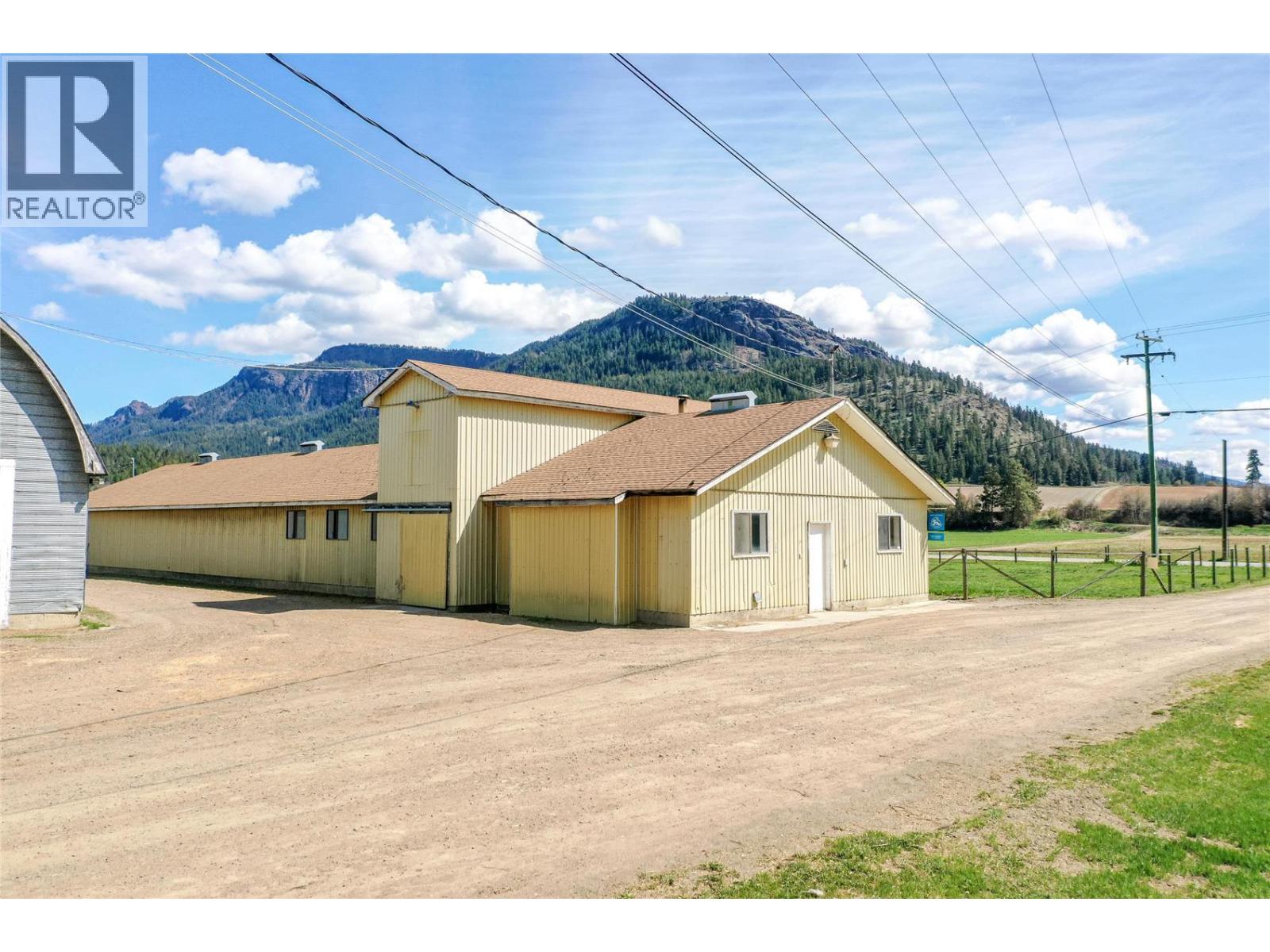 118 Enderby-grindrod Road Property Photo 4