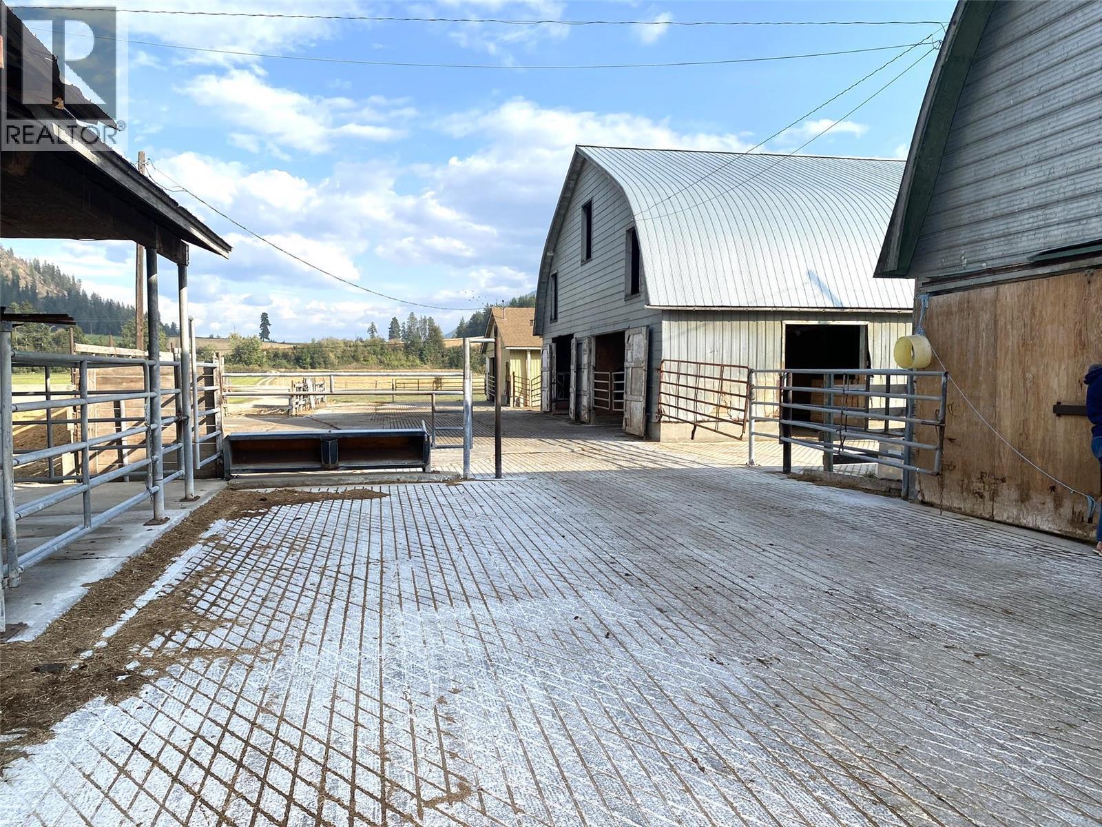 118 Enderby-grindrod Road Property Photo 14