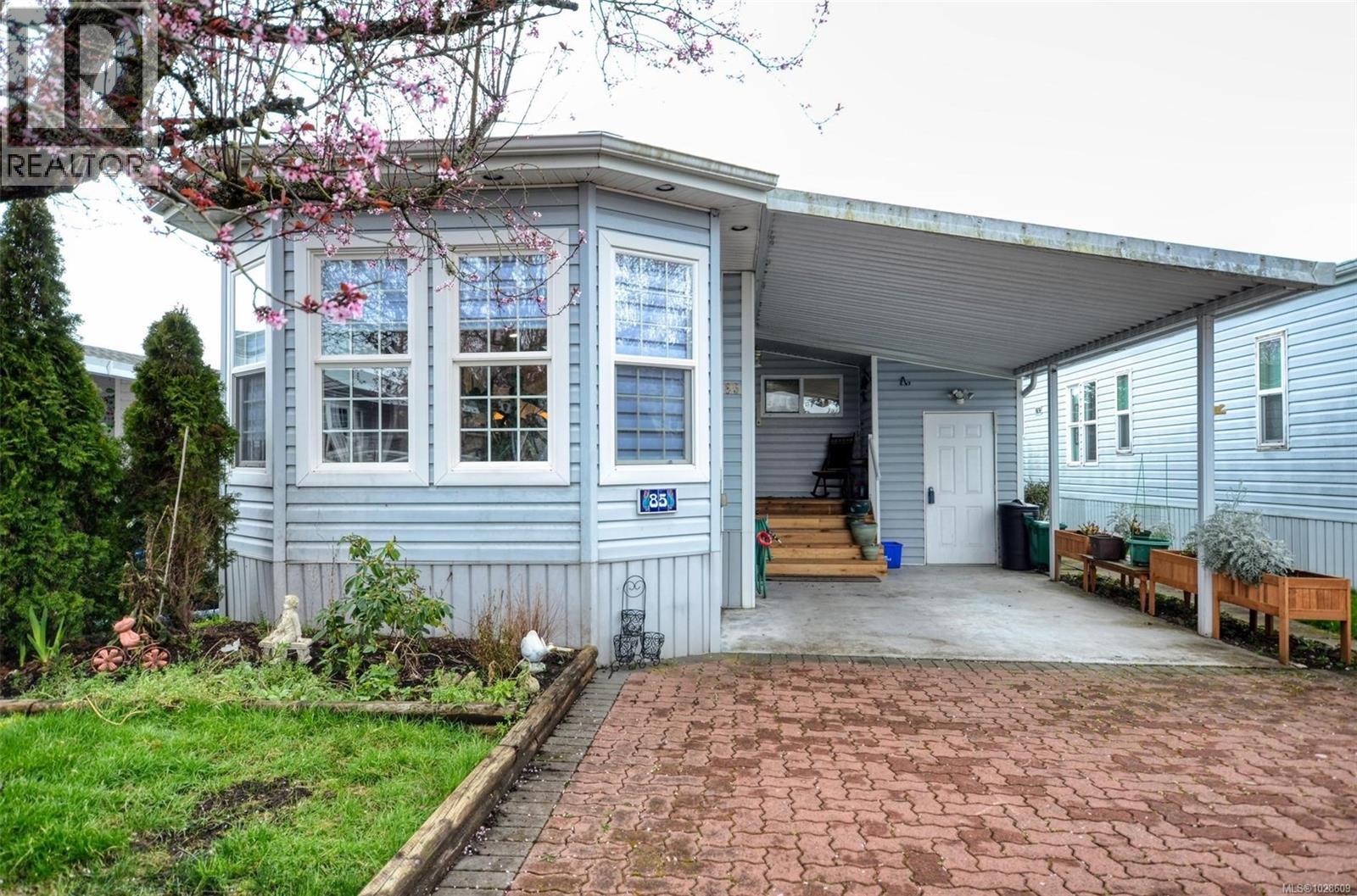 85 7583 Central Saanich Rd Property Photo 1