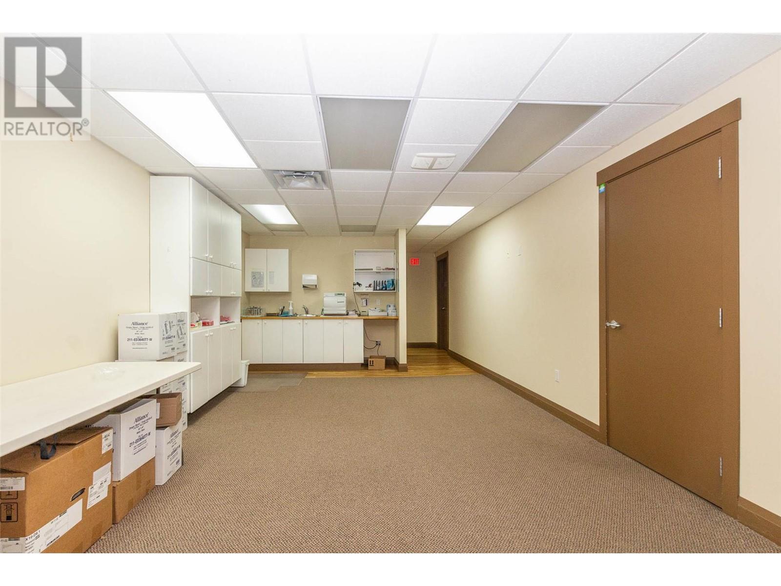 1181 6 Avenue Ne Unit# B Property Photo 16