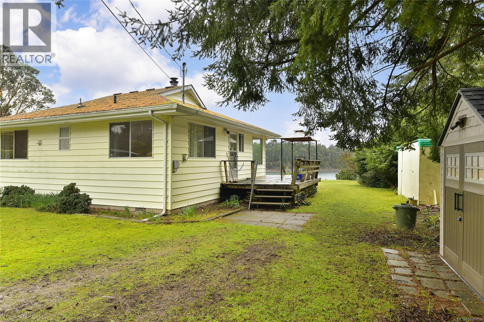 506 Arbutus Dr Property Photo 7