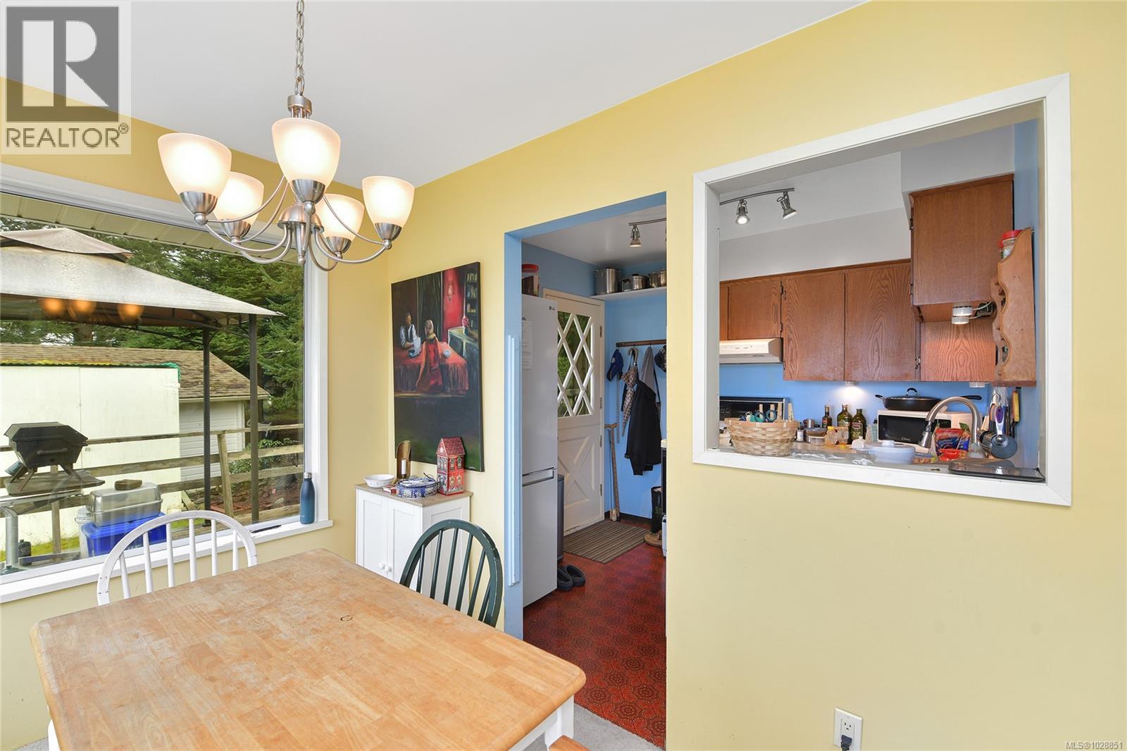 506 Arbutus Dr Property Photo 12