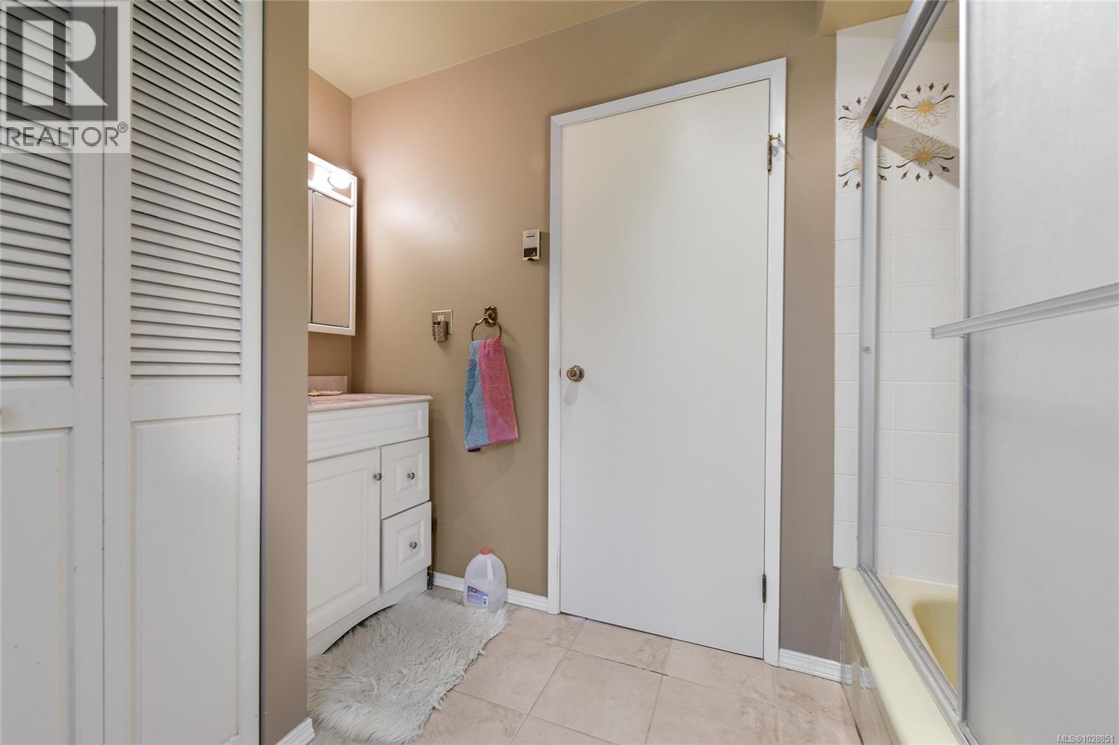 506 Arbutus Dr Property Photo 25