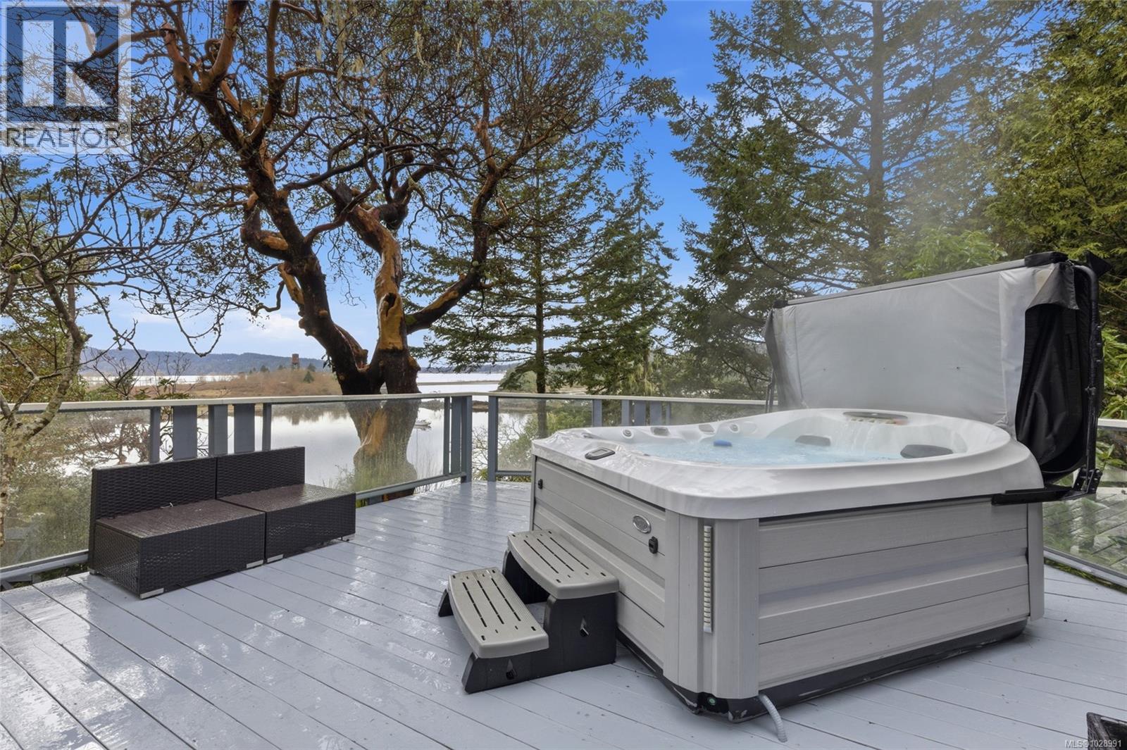 5301 Sooke Rd Property Photo 34