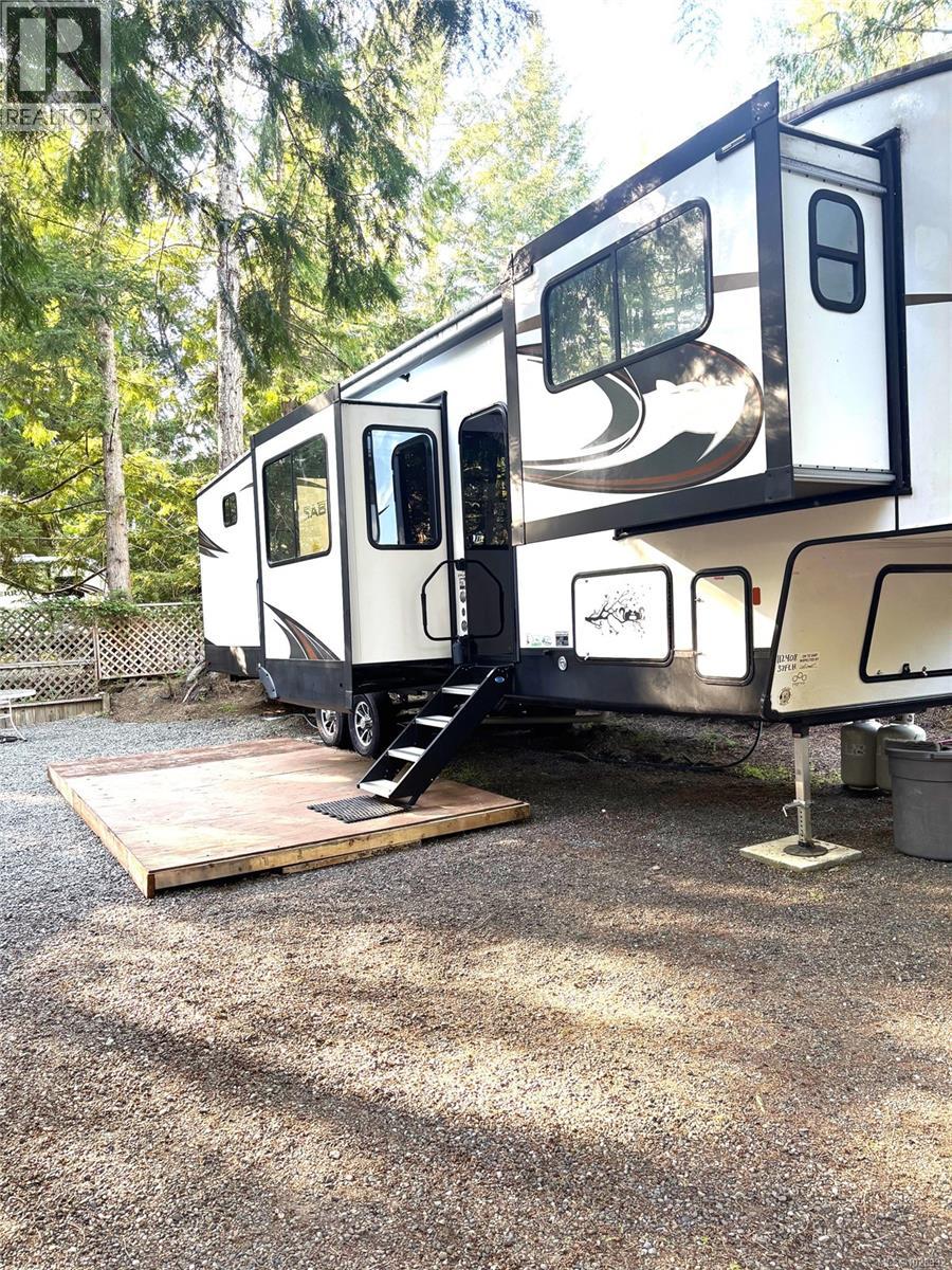 C10 2650 Turnbull Rd Property Photo 3