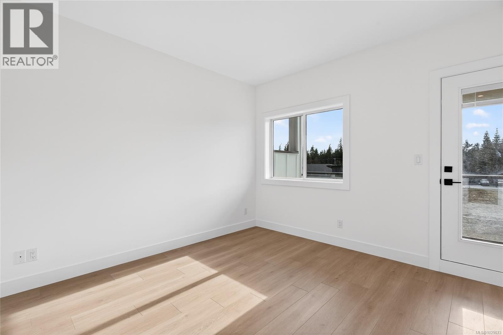 4 704 Beaver Creek Blvd Property Photo 21