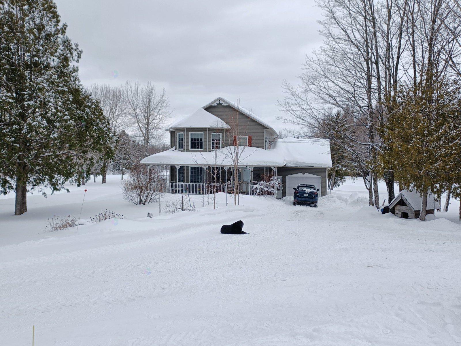 110 1er Rang Property Photo 60