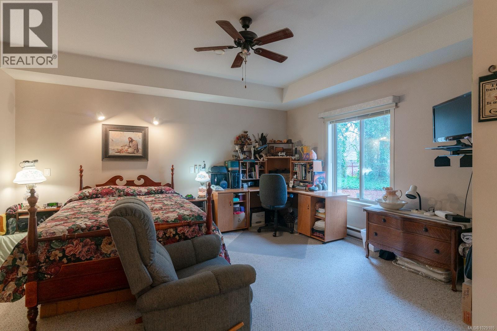 5895 River Rd Property Photo 31