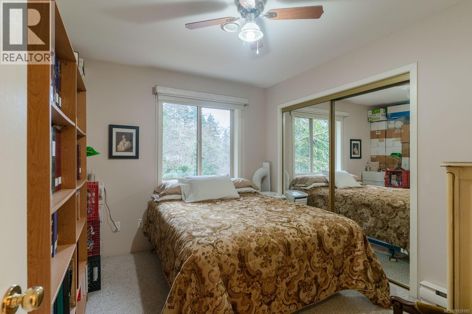 5895 River Rd Property Photo 52