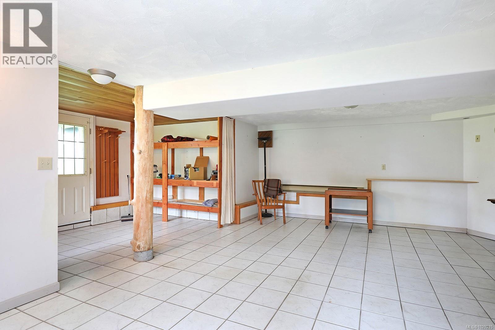 1550 Dalziel Rd Property Photo 29
