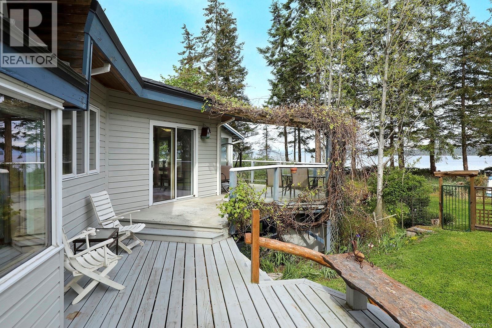1550 Dalziel Rd Property Photo 33