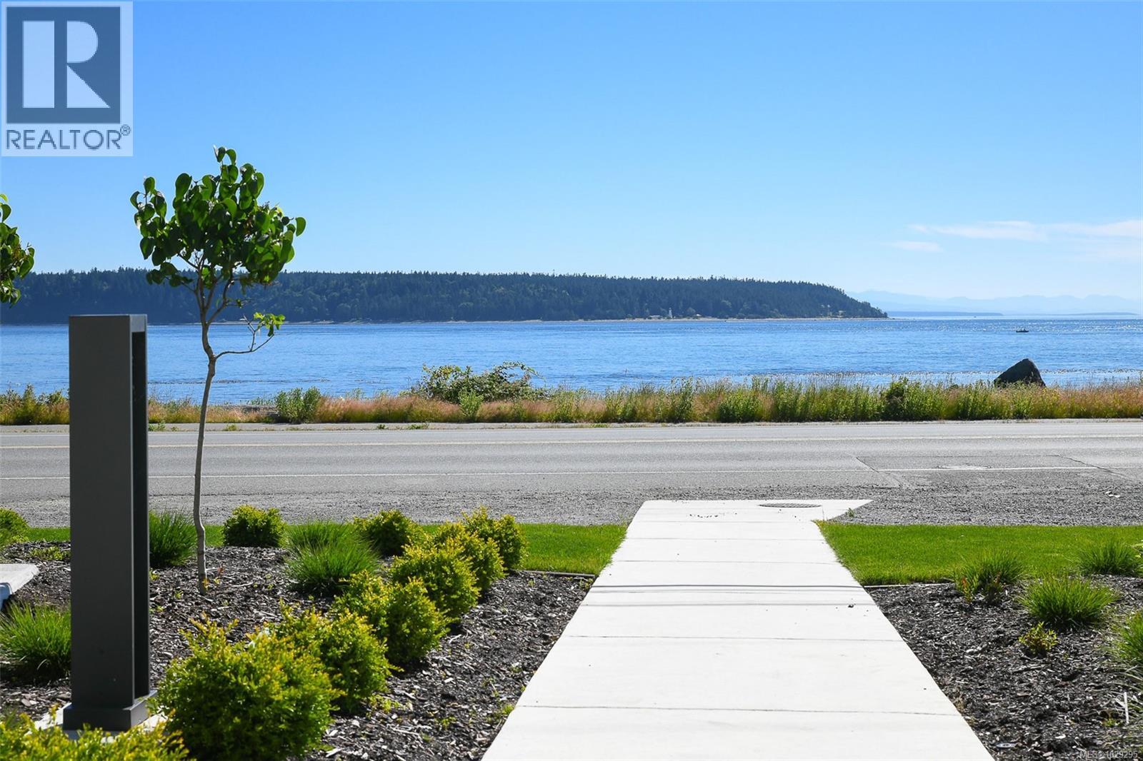 302 536 Island Hwy Property Photo 27