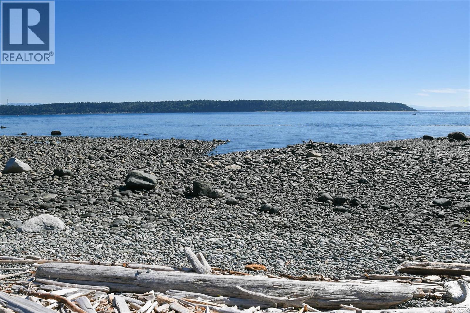 302 536 Island Hwy Property Photo 35
