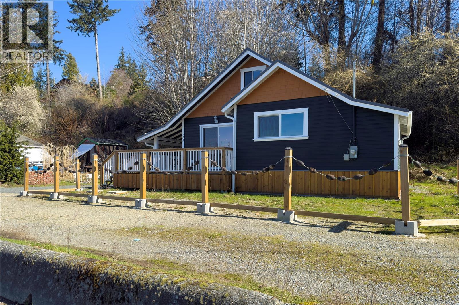 683 Green Rd Property Photo 23