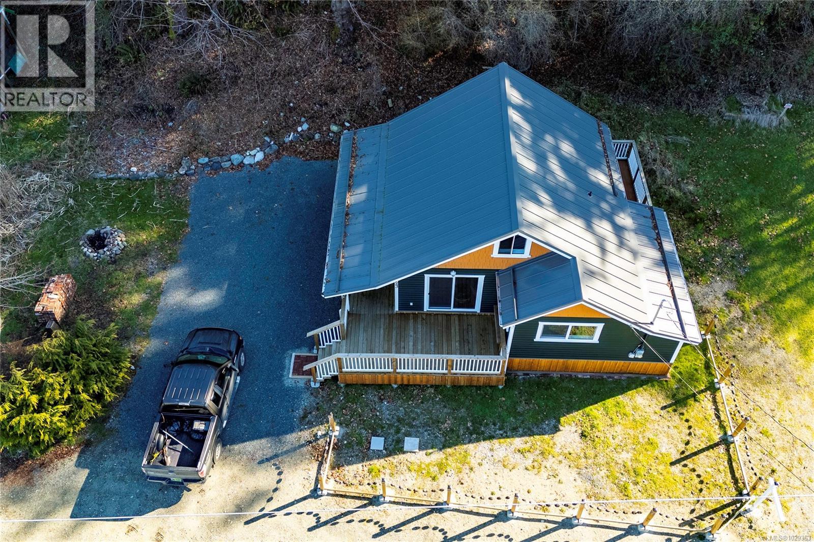 683 Green Rd Property Photo 29