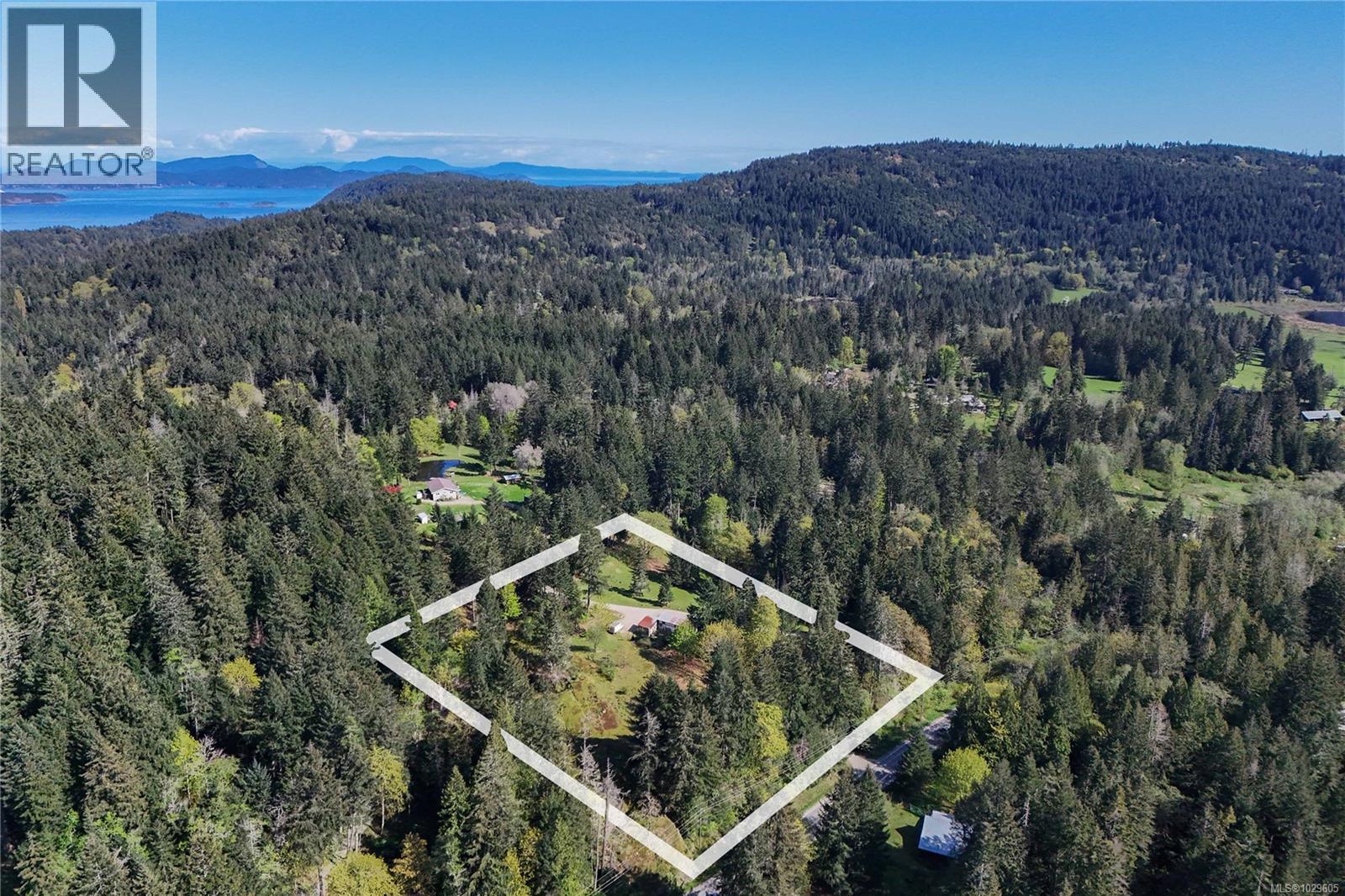 1279 Fulford-Ganges Rd