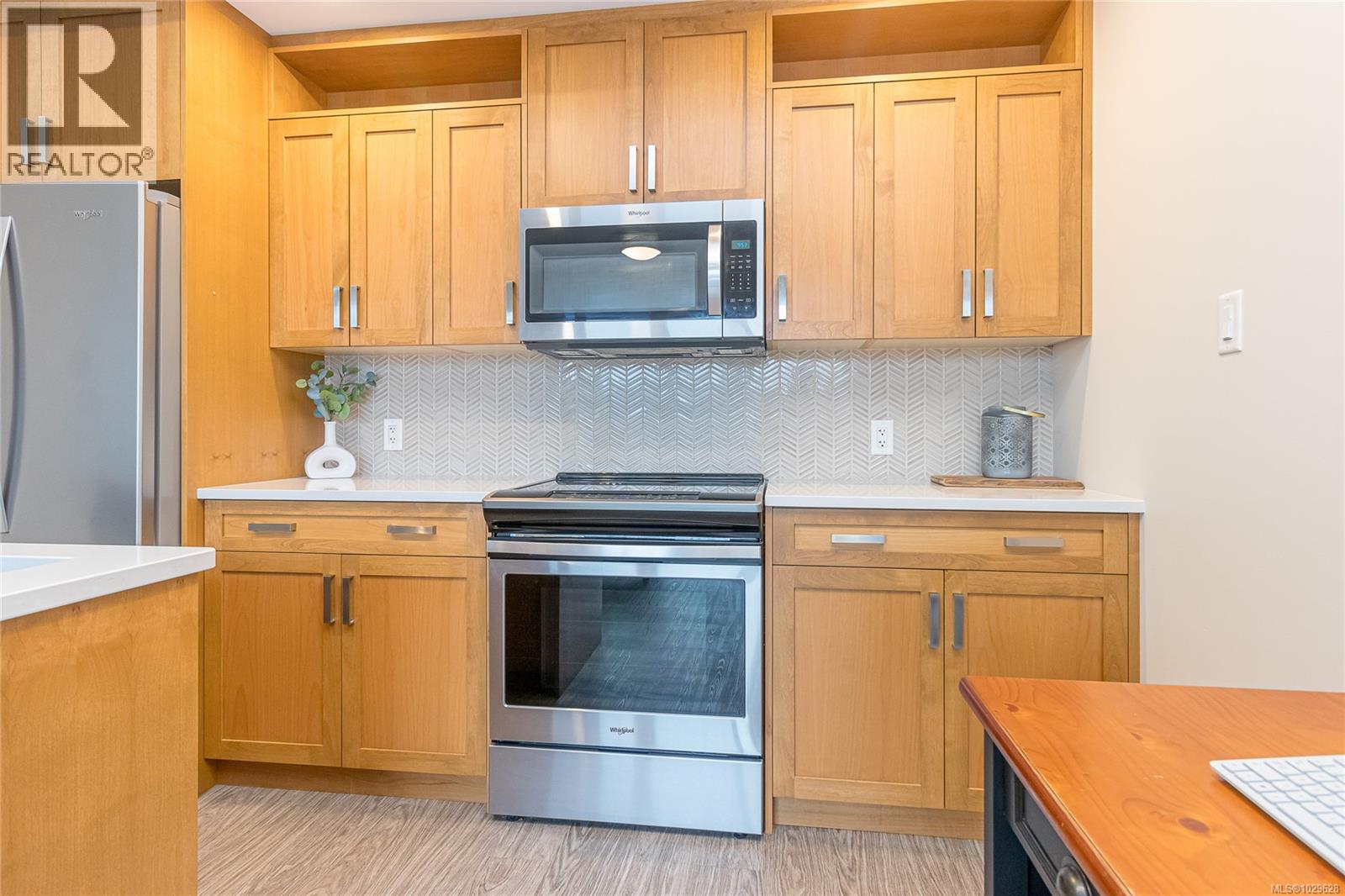 406 91 Chapel St Property Photo 10