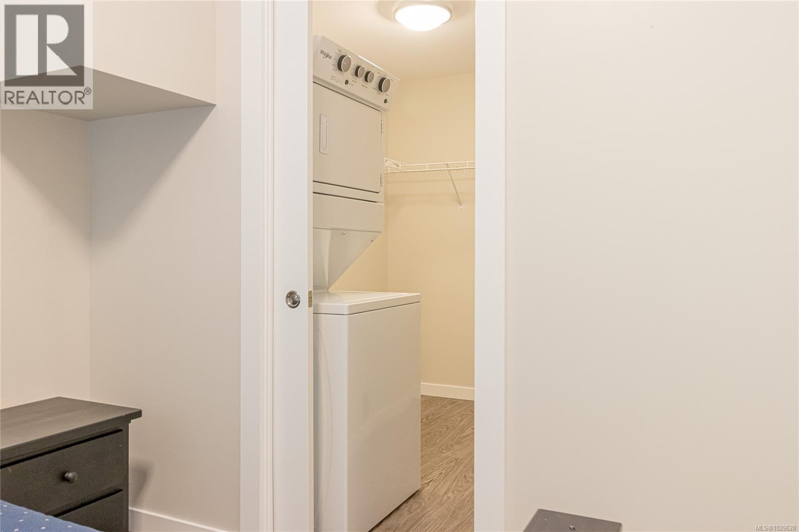 406 91 Chapel St Property Photo 16