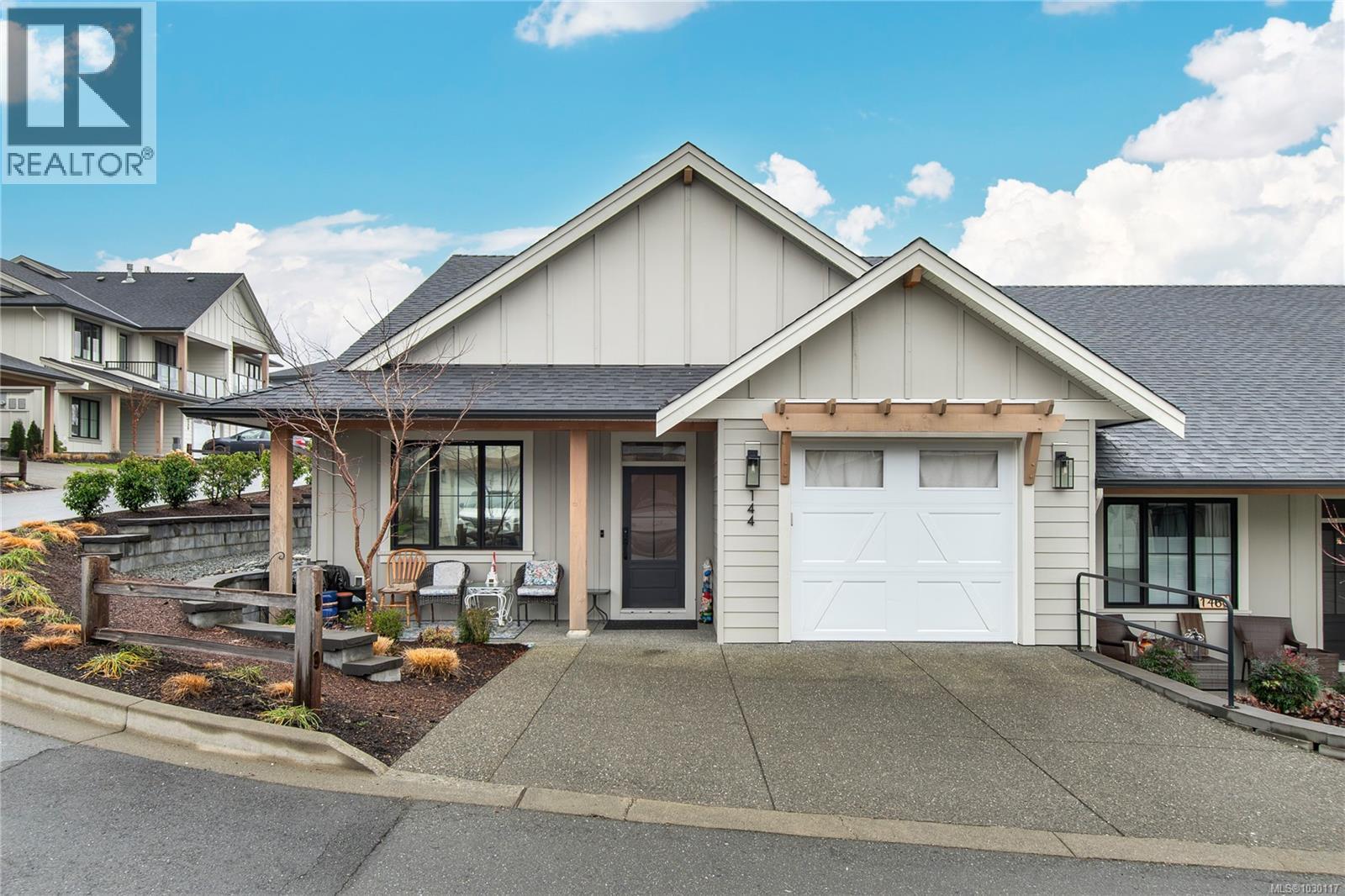 144 4098 Buckstone Rd