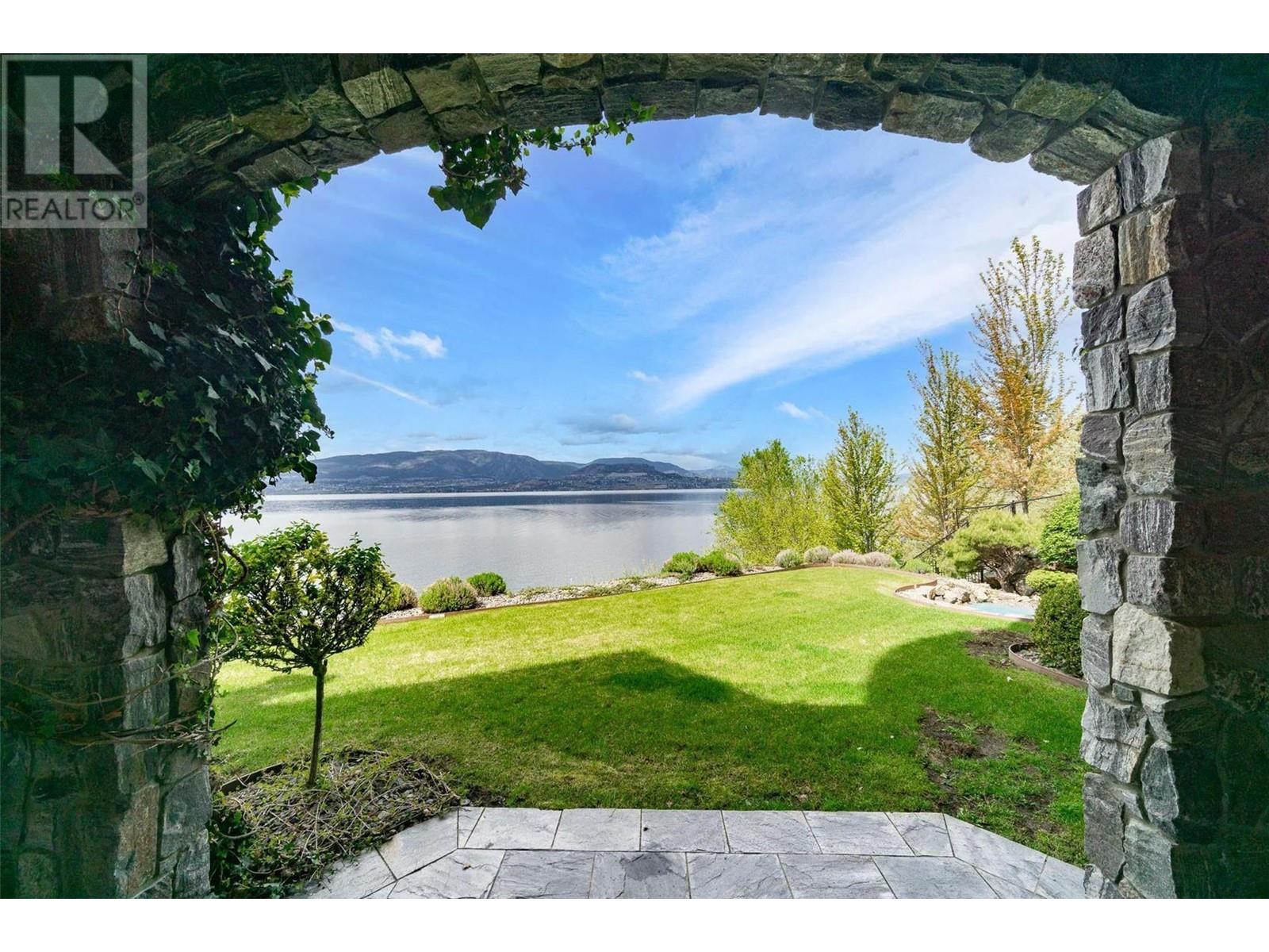 225 Swick Road Property Photo 12