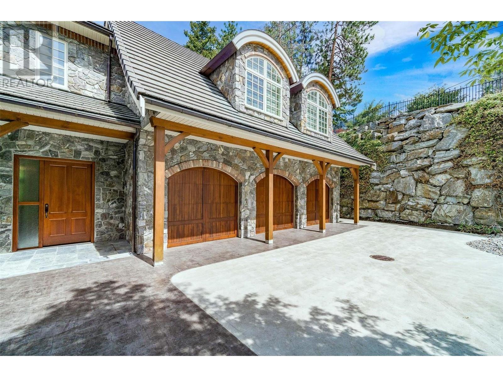 225 Swick Road Property Photo 17