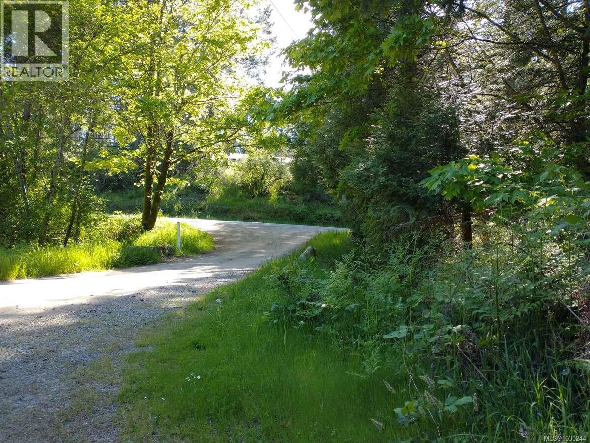 4510 Bedwell Harbour Rd Property Photo 1