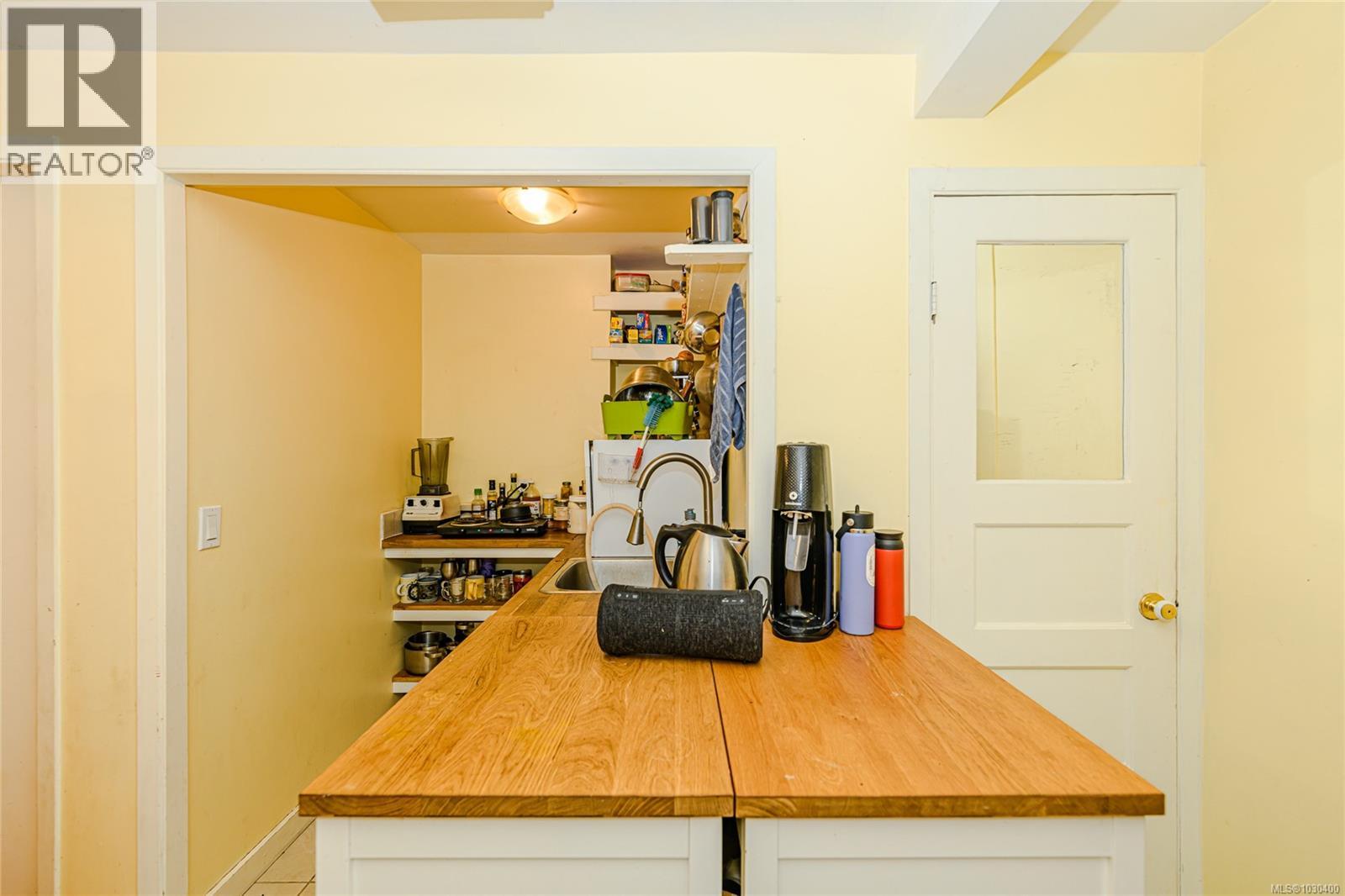821 Fulford-ganges Rd Property Photo 31