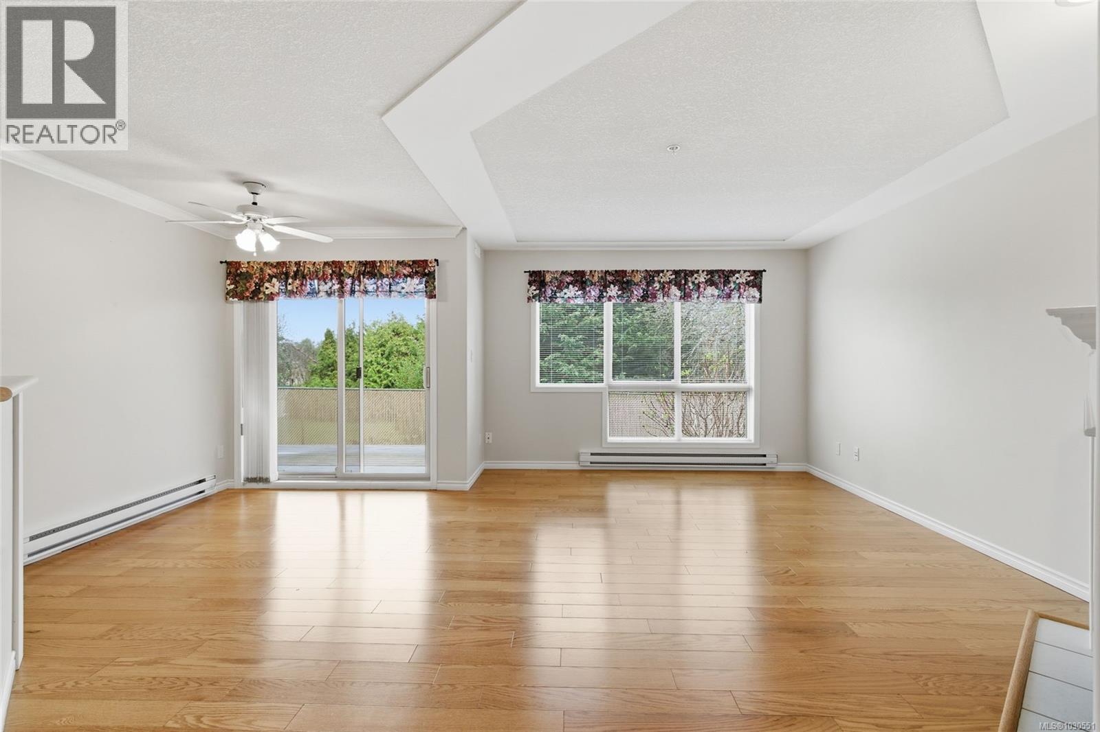 106 335 Hirst Ave W Property Photo 22