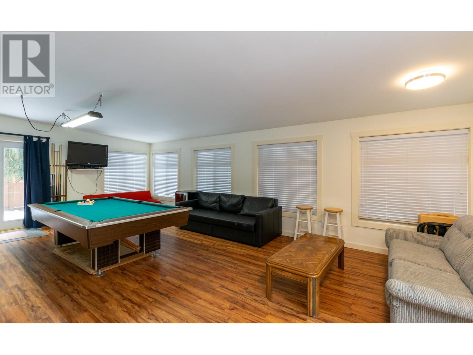 4025 Squilax-anglemont Road Property Photo 19