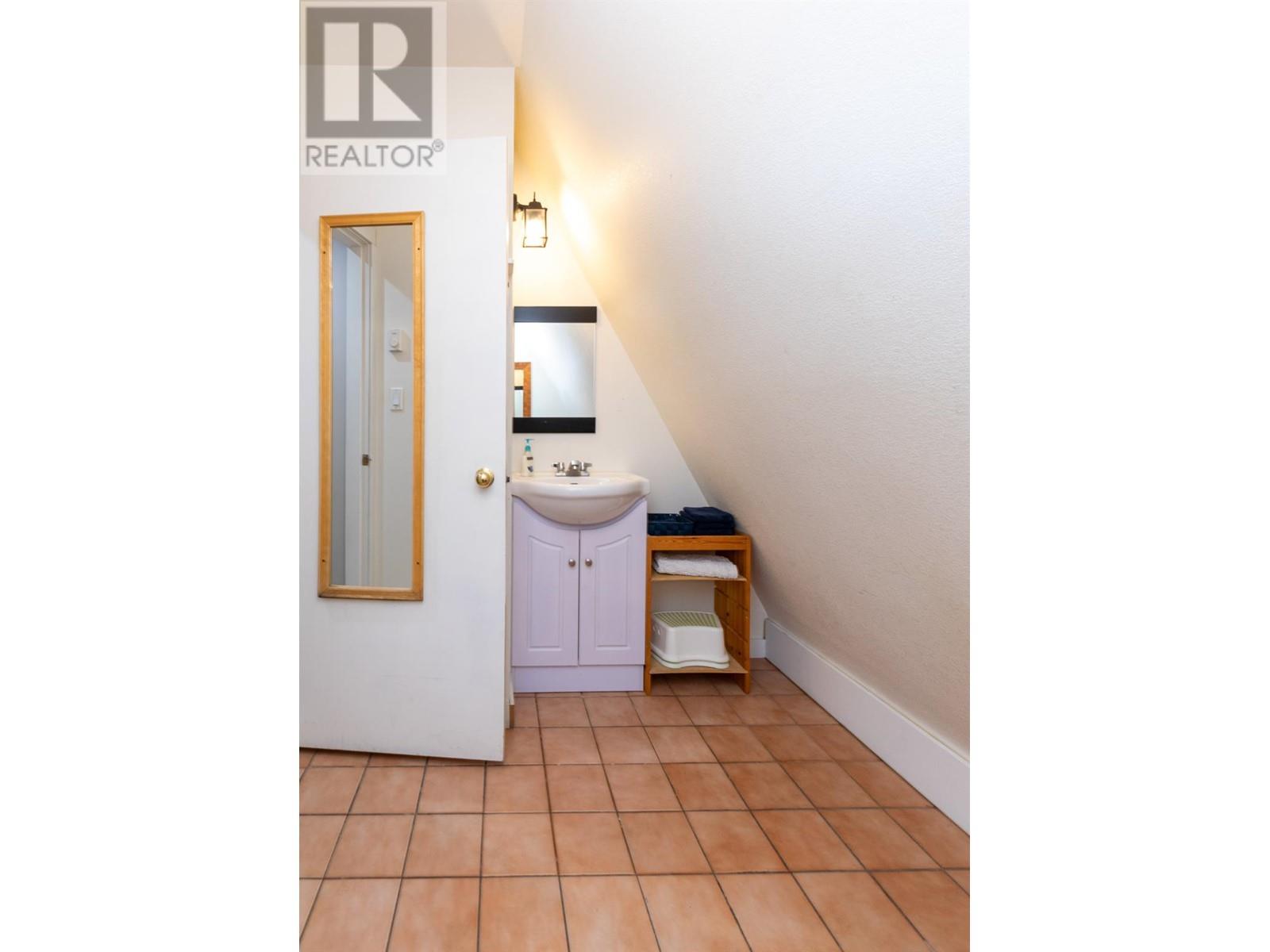 4025 Squilax-anglemont Road Property Photo 36