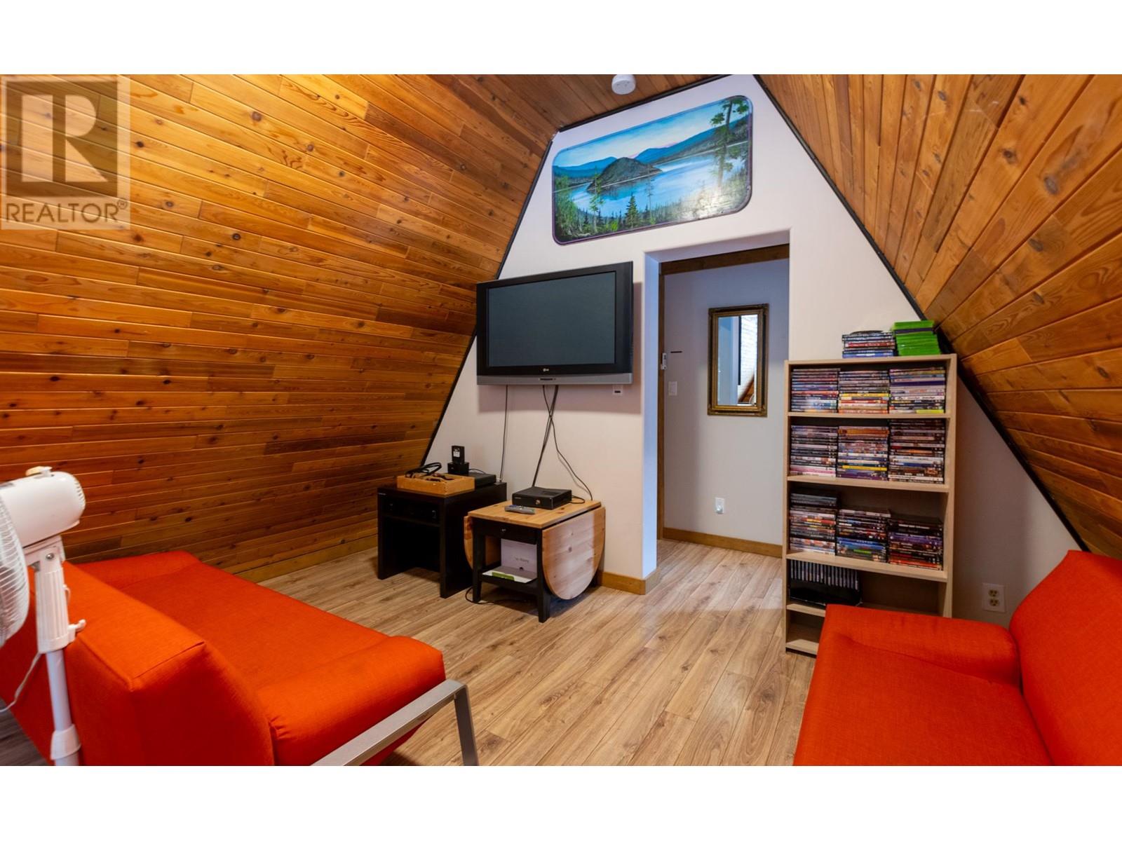 4025 Squilax-anglemont Road Property Photo 38