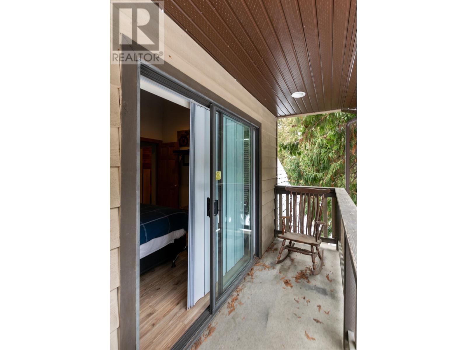 4025 Squilax-anglemont Road Property Photo 41