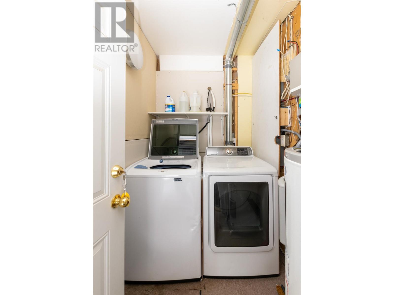 4025 Squilax-anglemont Road Property Photo 44