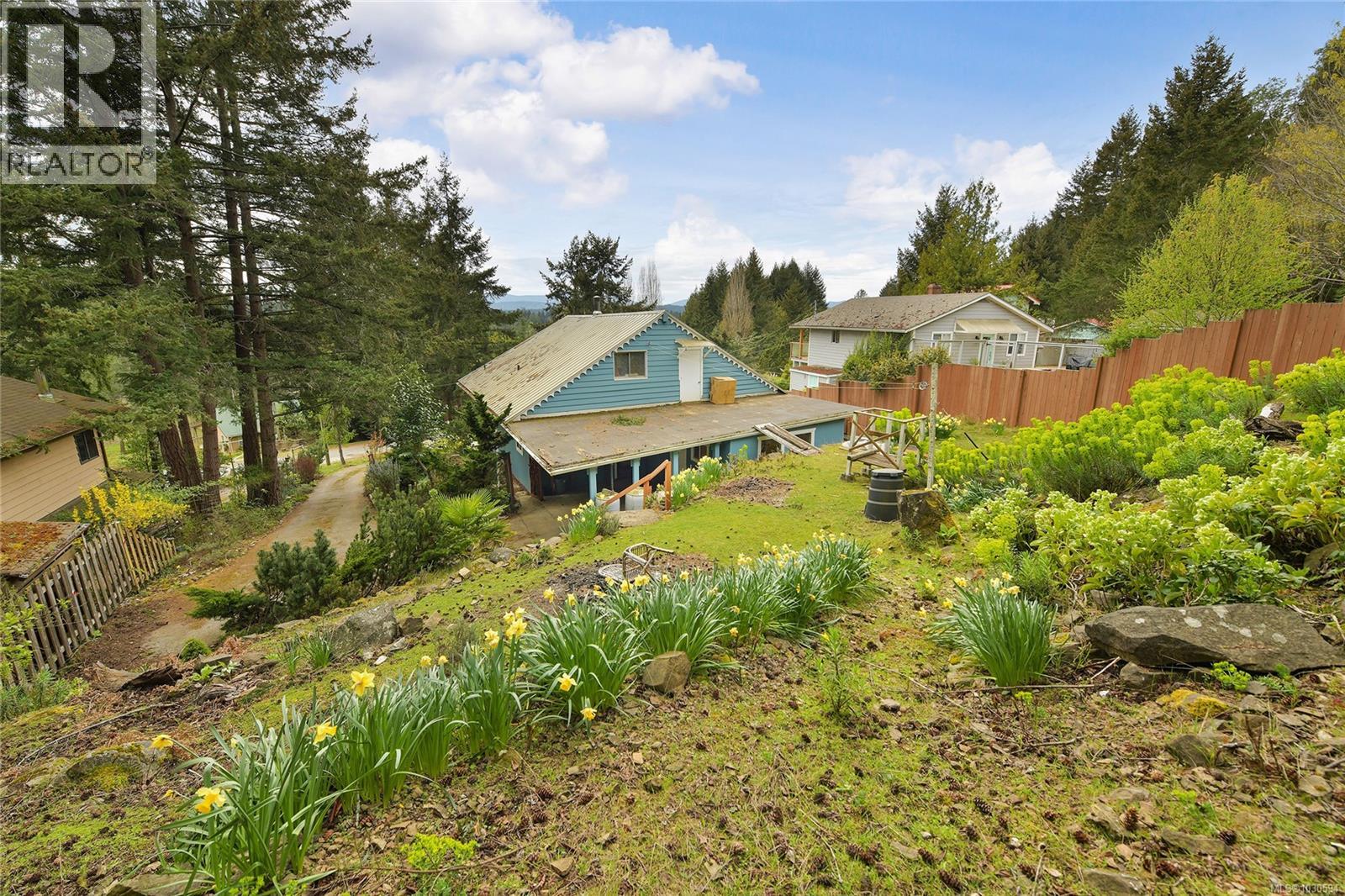 279 Wood Dale Dr Property Photo 8