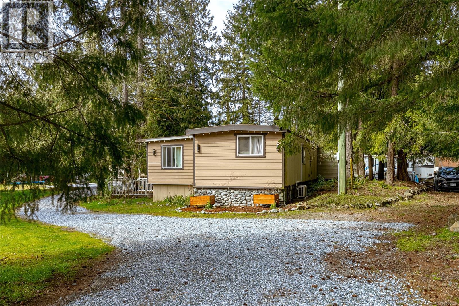 1383 Carlton Dr