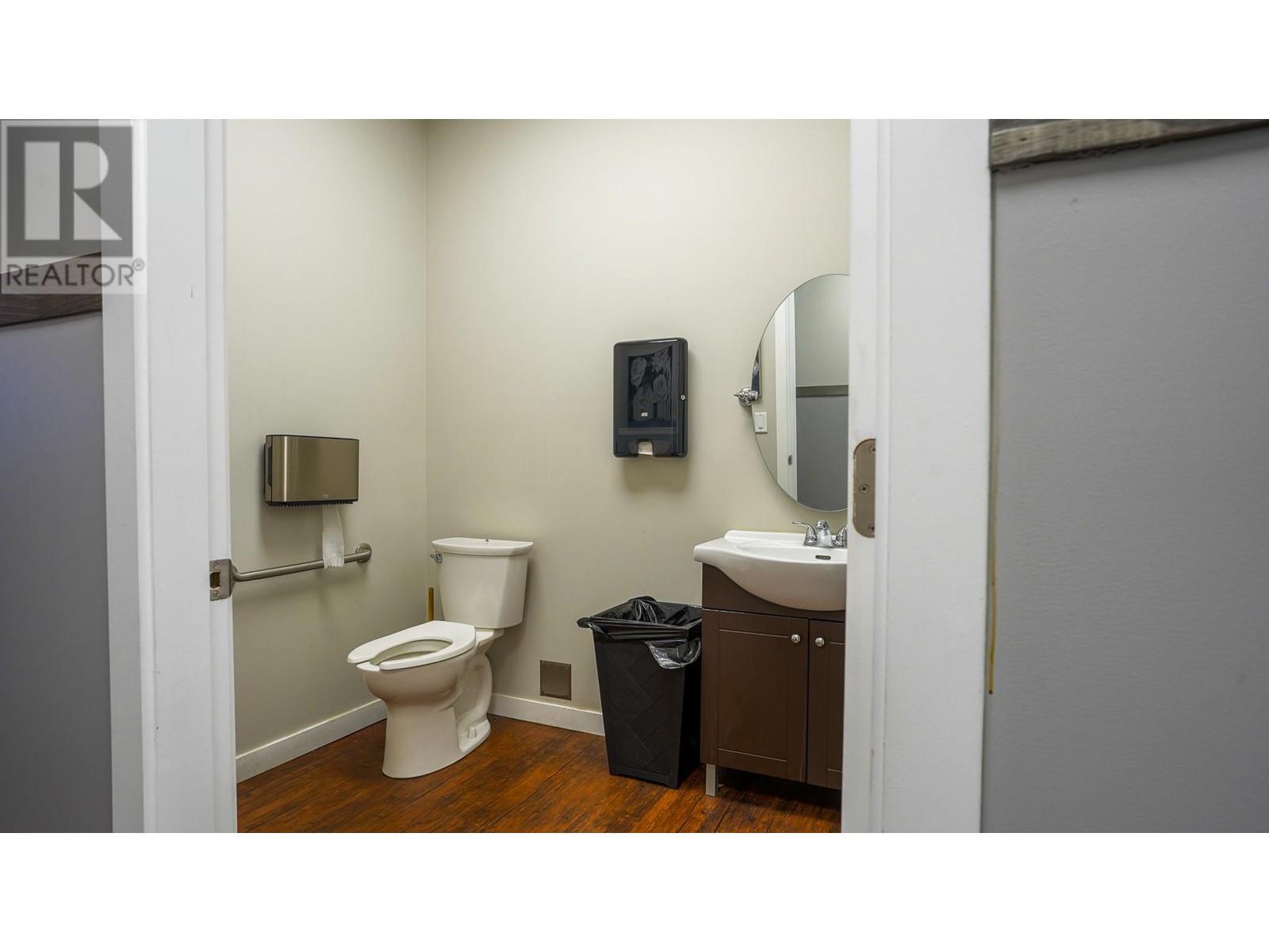 5500 Clements Crescent Unit# 16 Property Photo 14