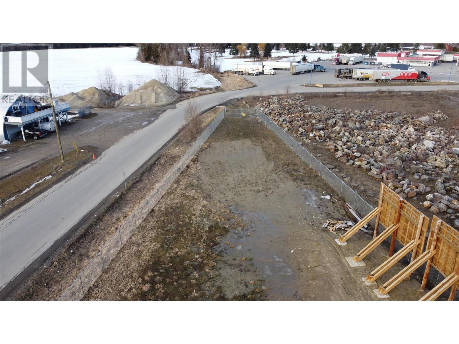 1310 Trans Canada Highway Property Photo 11