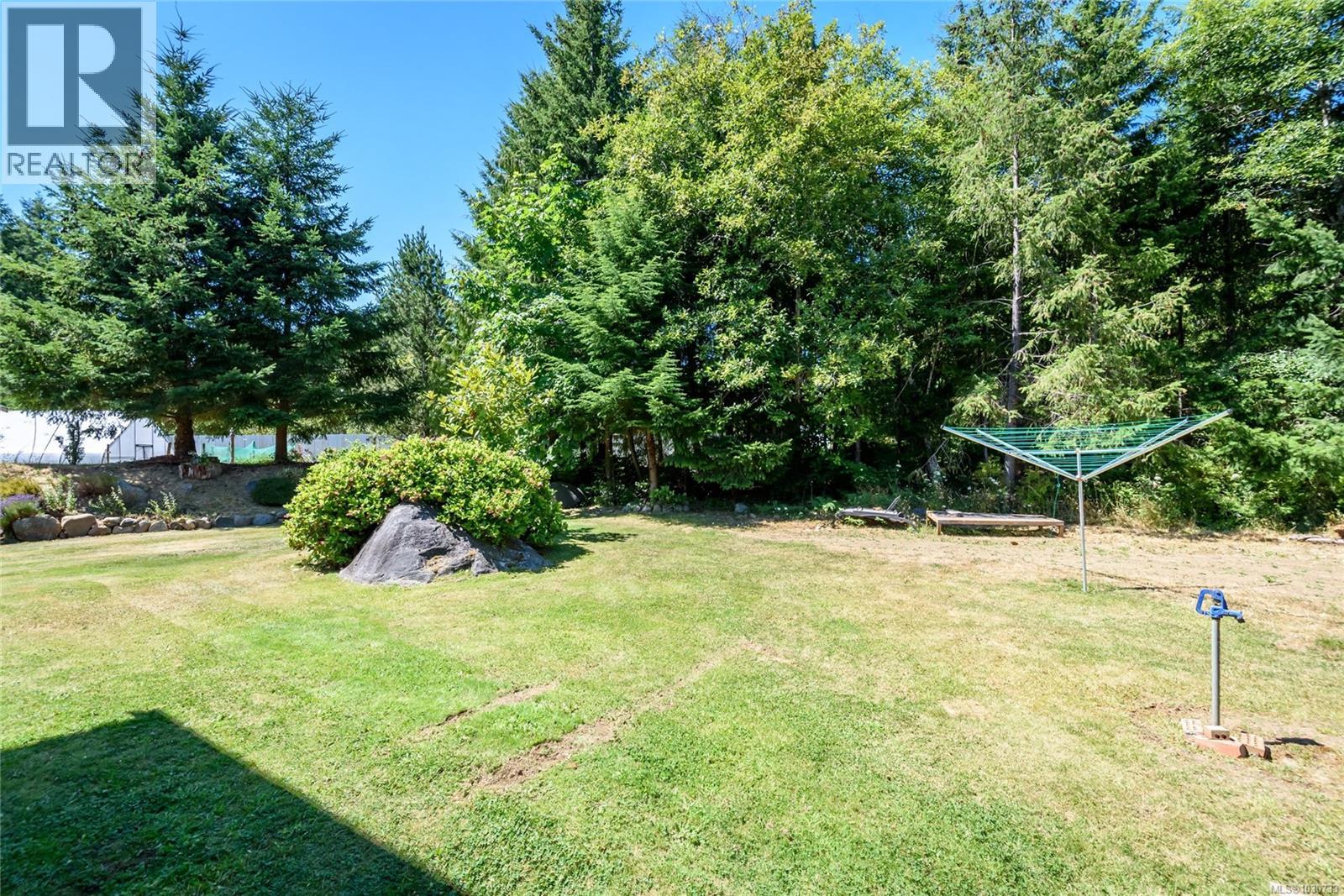7455 Rodger Rd Property Photo 34