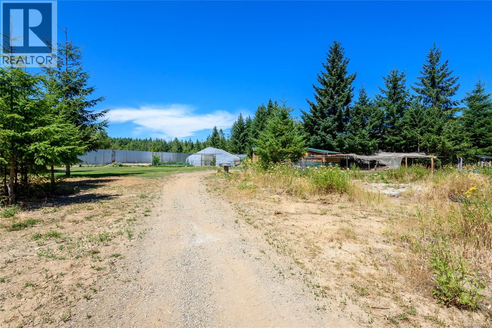 7455 Rodger Rd Property Photo 69