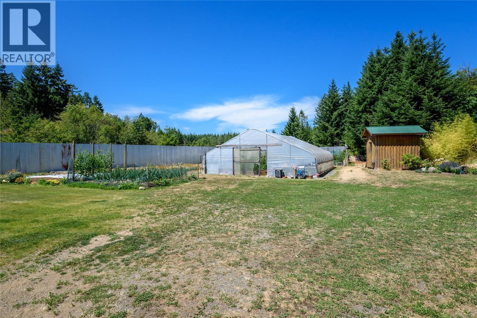 7455 Rodger Rd Property Photo 70