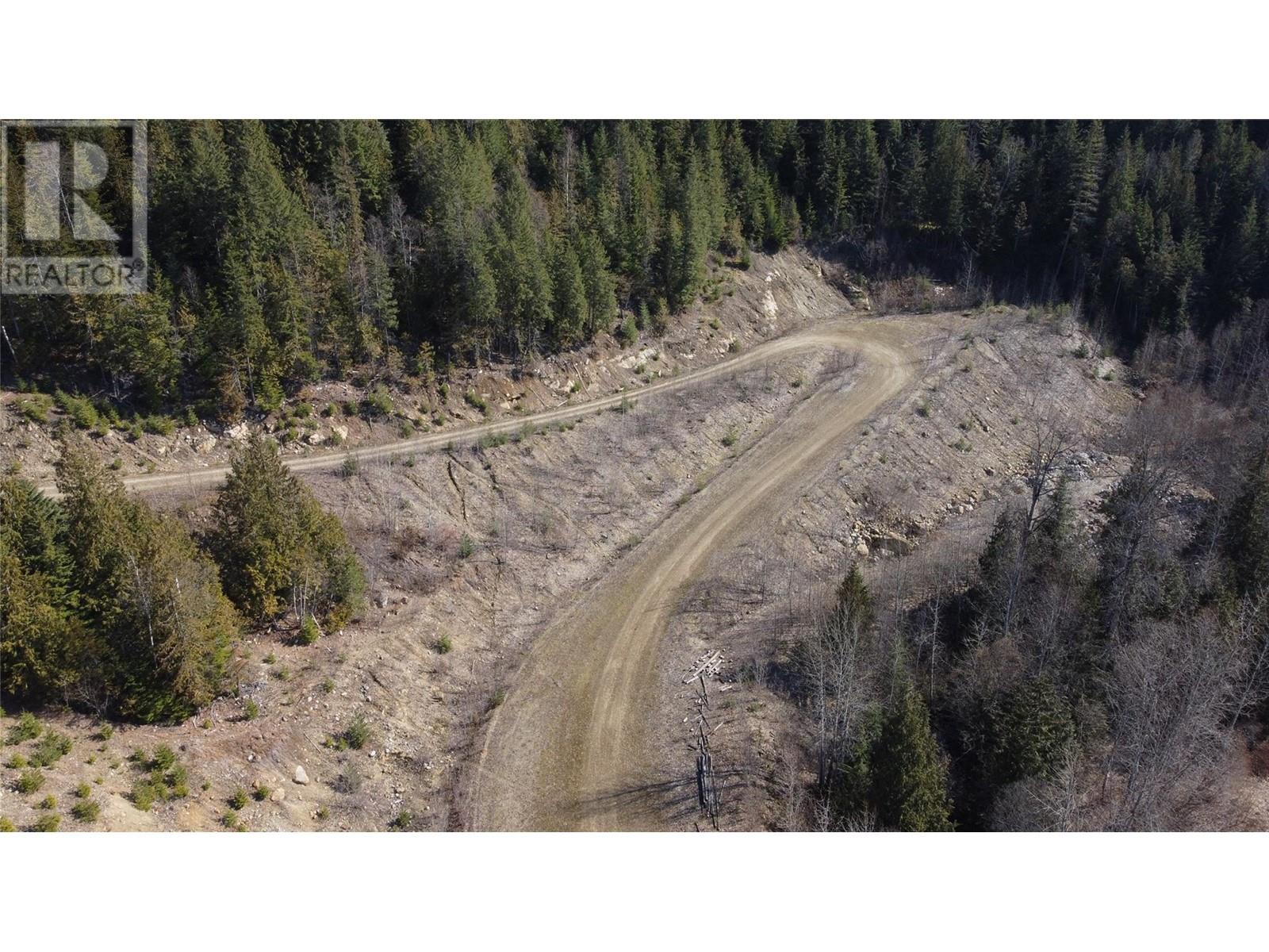 000 Trans Canada Highway Property Photo 11