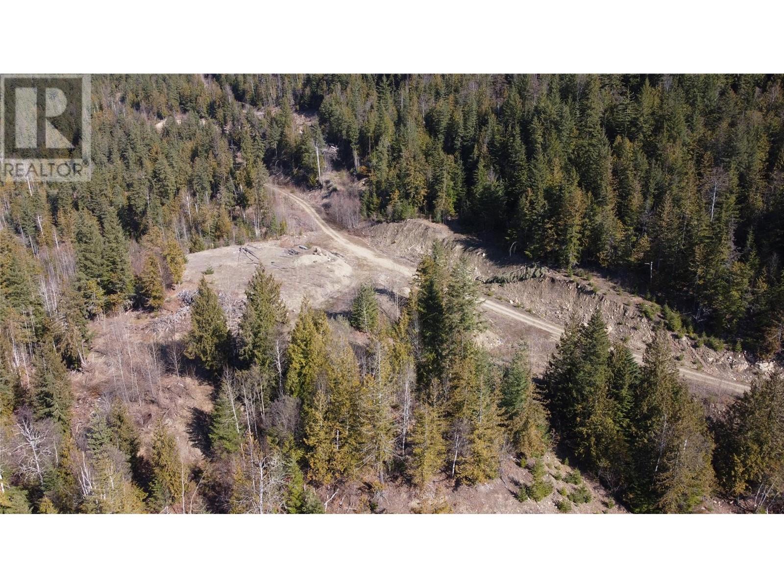 000 Trans Canada Highway Property Photo 12