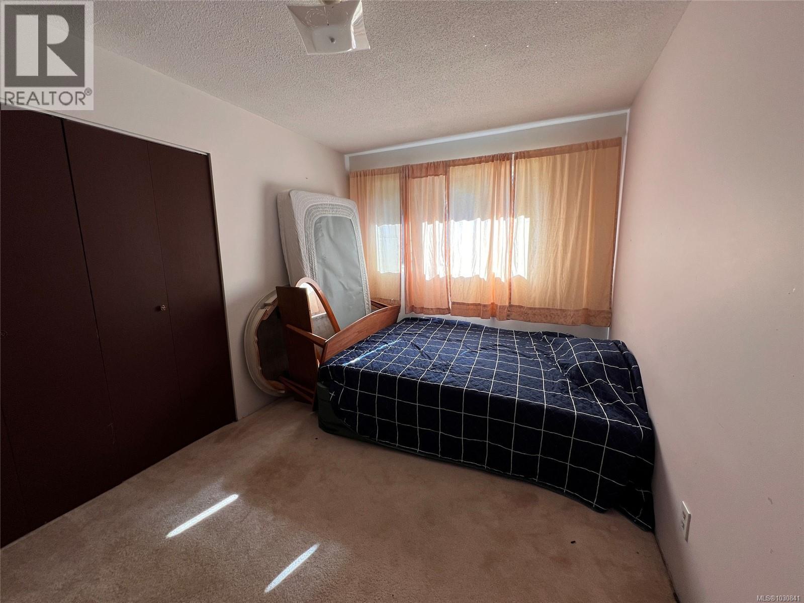 181 Boston Rd Property Photo 7