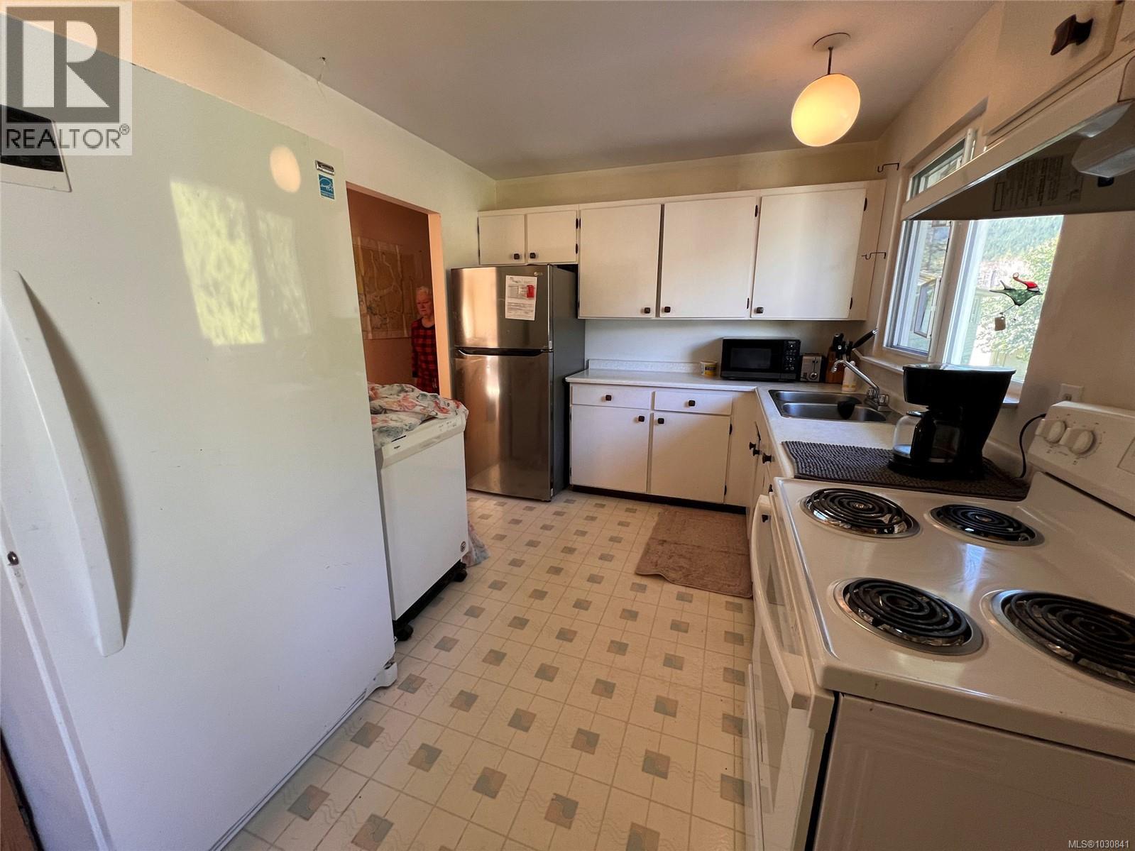 181 Boston Rd Property Photo 10
