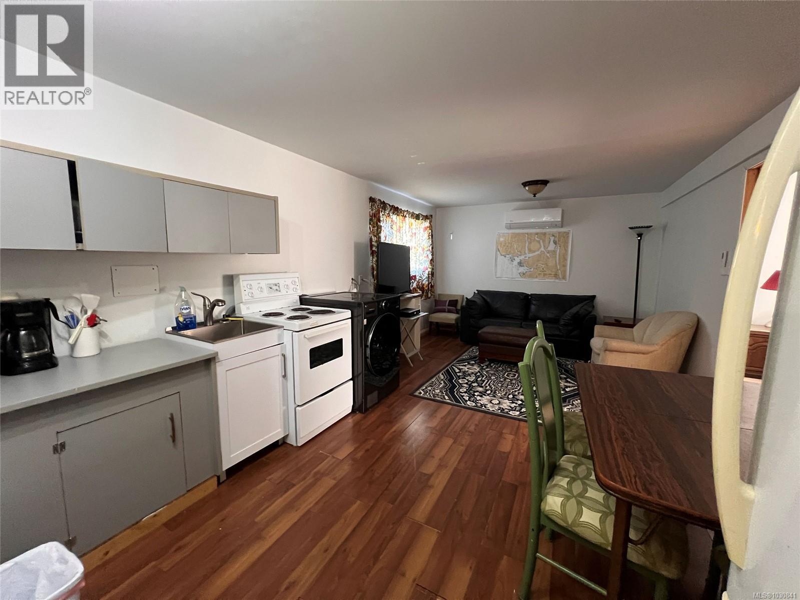 181 Boston Rd Property Photo 15