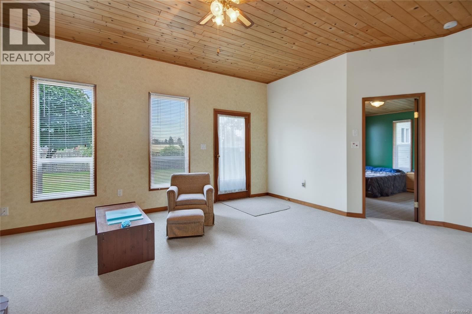 1267 Don Rd Property Photo 19
