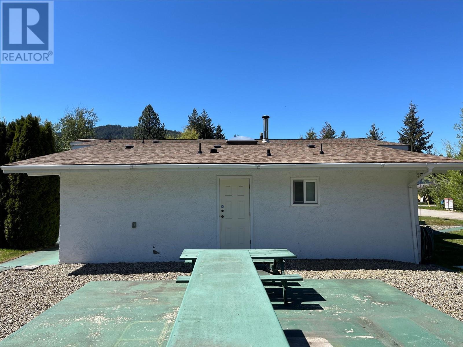 441 Oak Avenue Property Photo 21