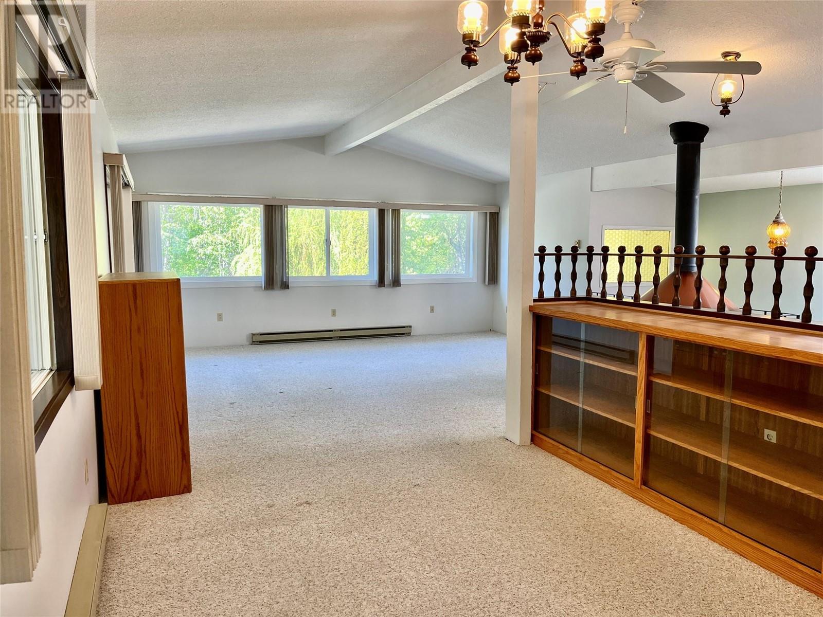 441 Oak Avenue Property Photo 39